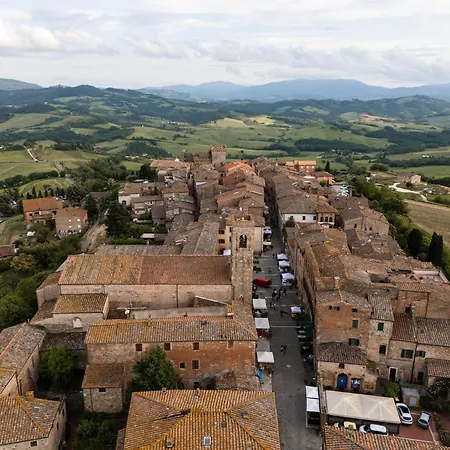 Colorful Tuscan In Casole Апартаменты